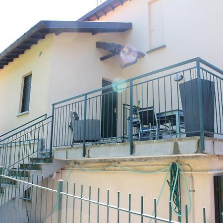 Casa Di Princi Leilighet Brunate Eksteriør bilde